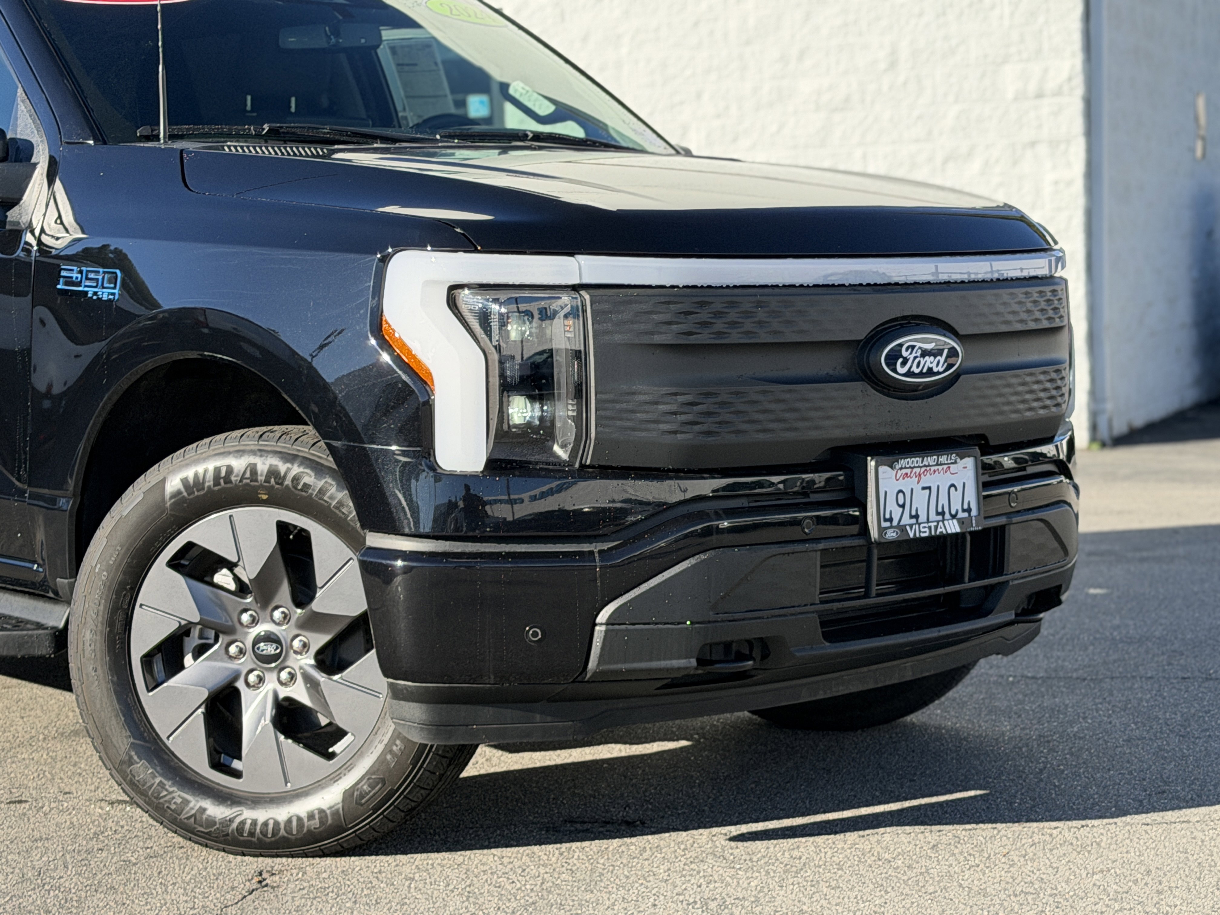 Certified 2024 Ford F150 Lightning Flash w/ Max Trailer Tow Package image 3