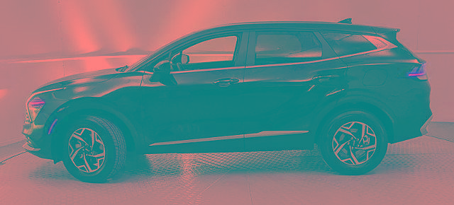 Used 2024 Kia Sportage LX image 2