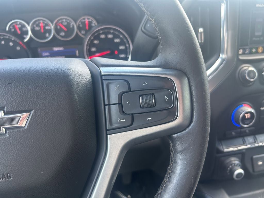 Used 2022 Chevrolet Silverado 1500 LT Trail Boss w/ LPO, Dark Essentials Package AWD/4WD image 28