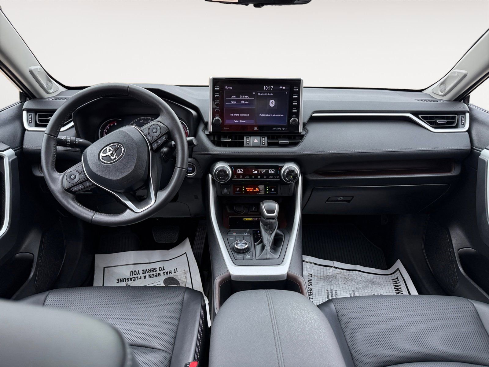 Used 2022 Toyota RAV4 Limited image 10