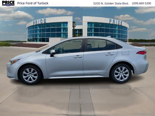 Used 2024 Toyota Corolla LE FWD image 8