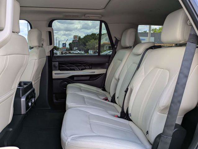 Certified 2018 Ford Expedition Platinum RWD image 14