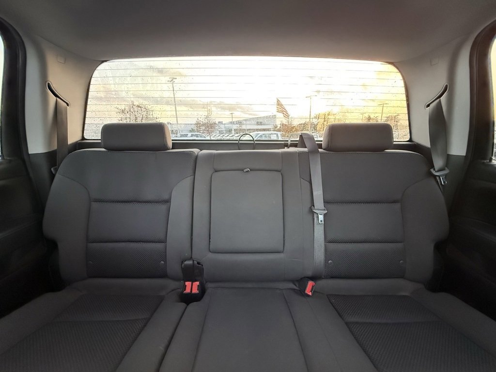 Used 2018 Chevrolet Silverado 1500 LT w/ All Star Edition image 29