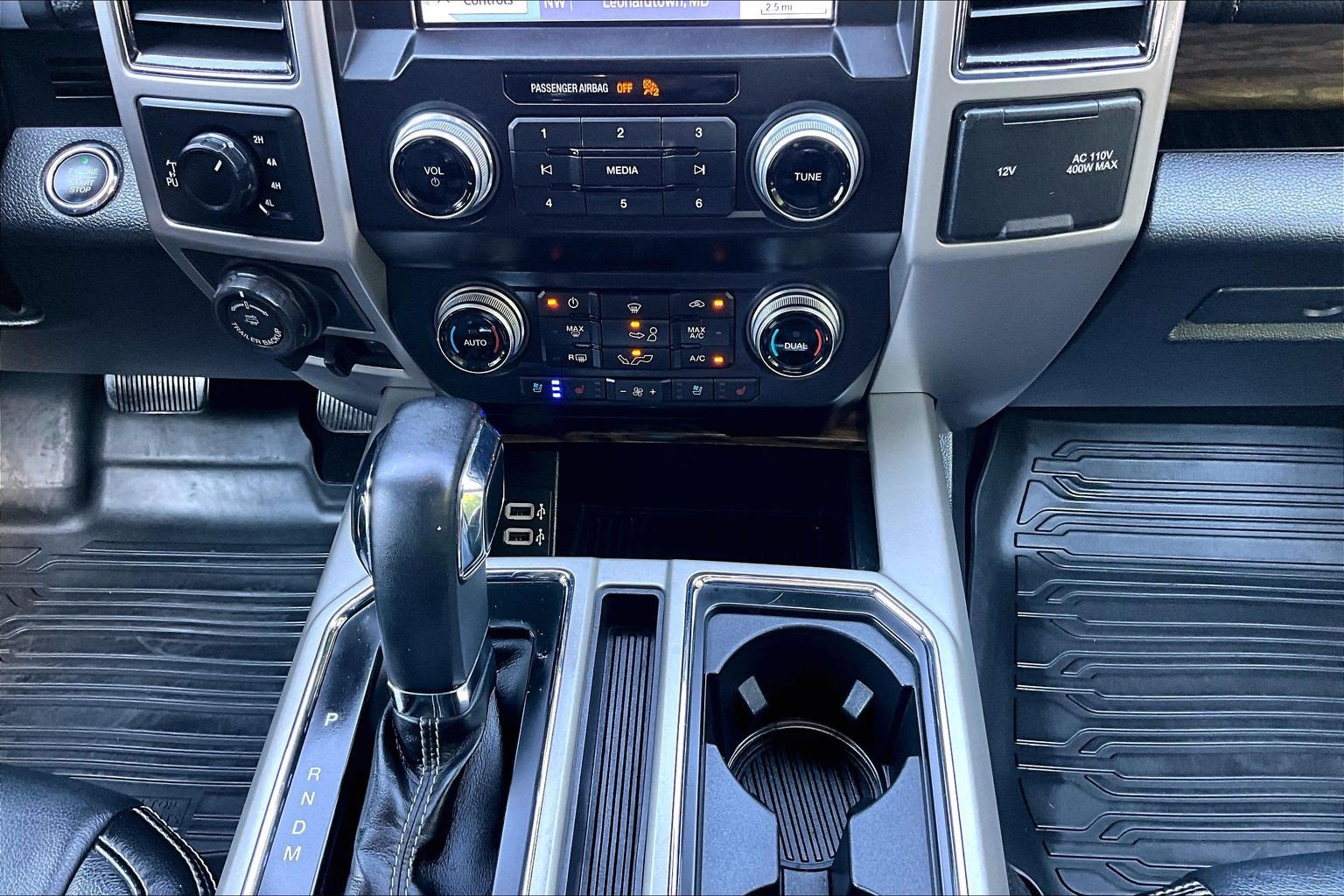 Certified 2020 Ford F150 Lariat w/ Equipment Group 502A Luxury AWD/4WD image 24
