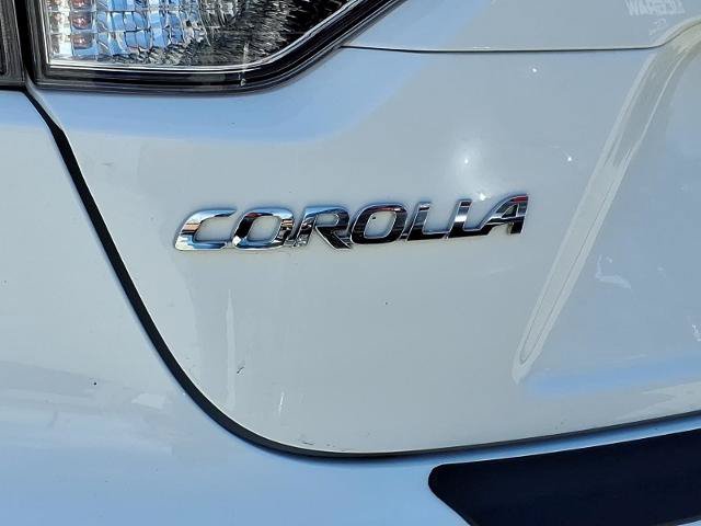 Used 2025 Toyota Corolla LE FWD image 18