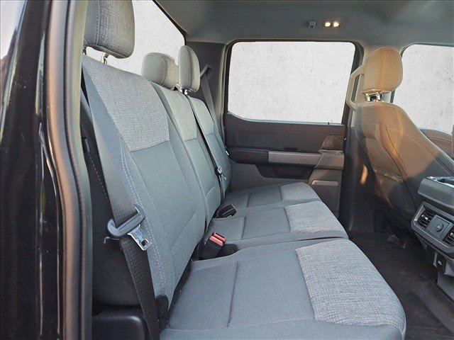 Certified 2024 Ford F250 XLT w/ XLT Premium Package AWD/4WD image 15