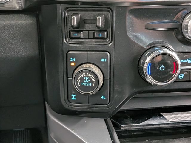 Certified 2024 Ford F350 Lariat w/ Lariat Ultimate Package AWD/4WD image 33