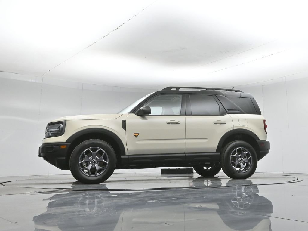 Certified 2024 Ford Bronco Sport Badlands w/ Premium Package AWD/4WD image 57