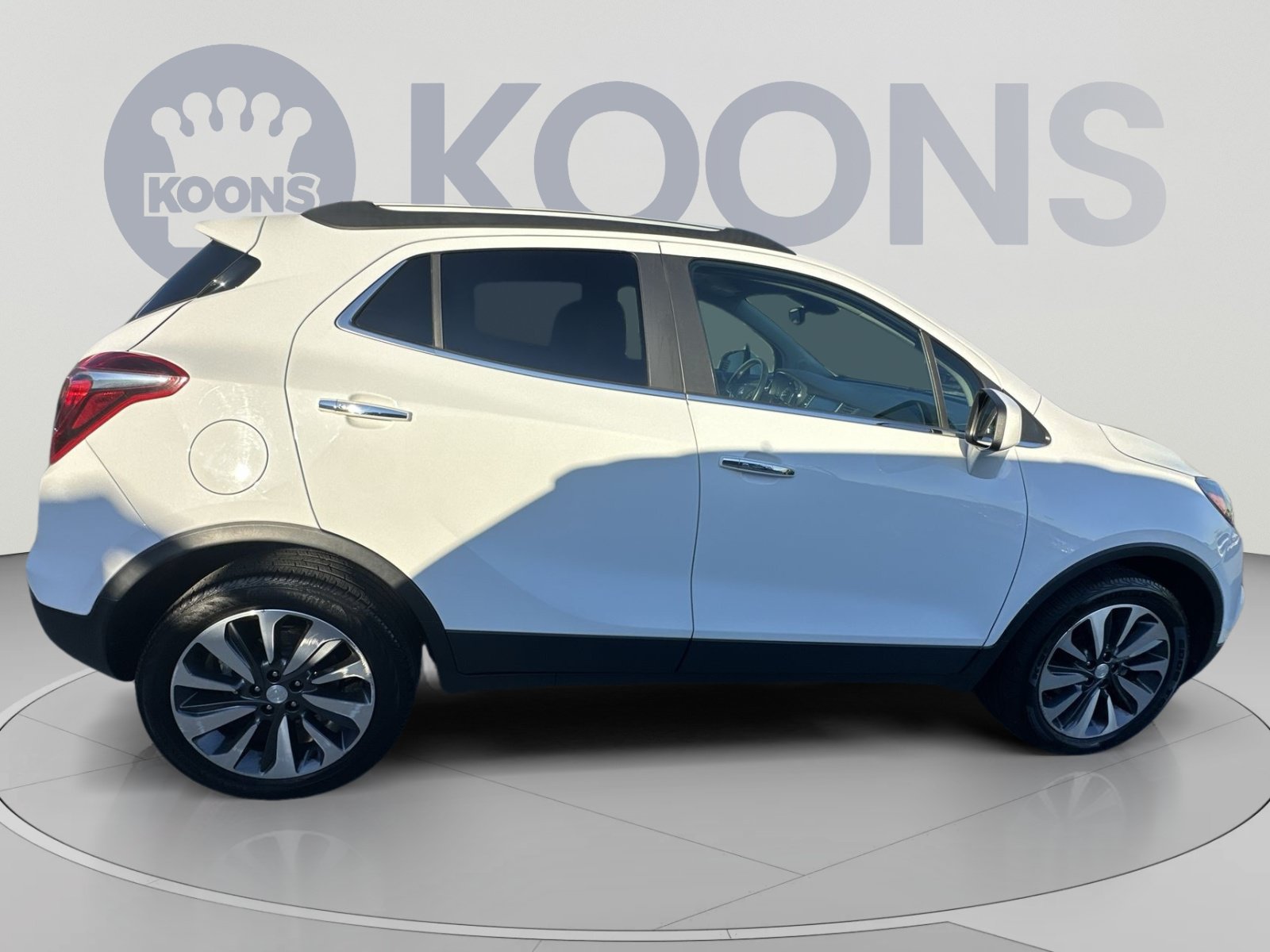 Used 2021 Buick Encore Preferred w/ Safety Package FWD image 12