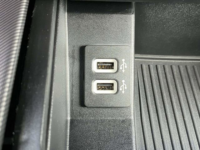 Certified 2019 Ford F150 Raptor w/ Equipment Group 802A Luxury image 28