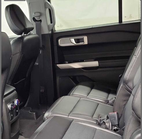 Certified 2021 Ford Explorer Limited image 7