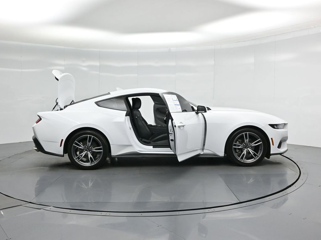 Certified 2024 Ford Mustang Coupe image 35