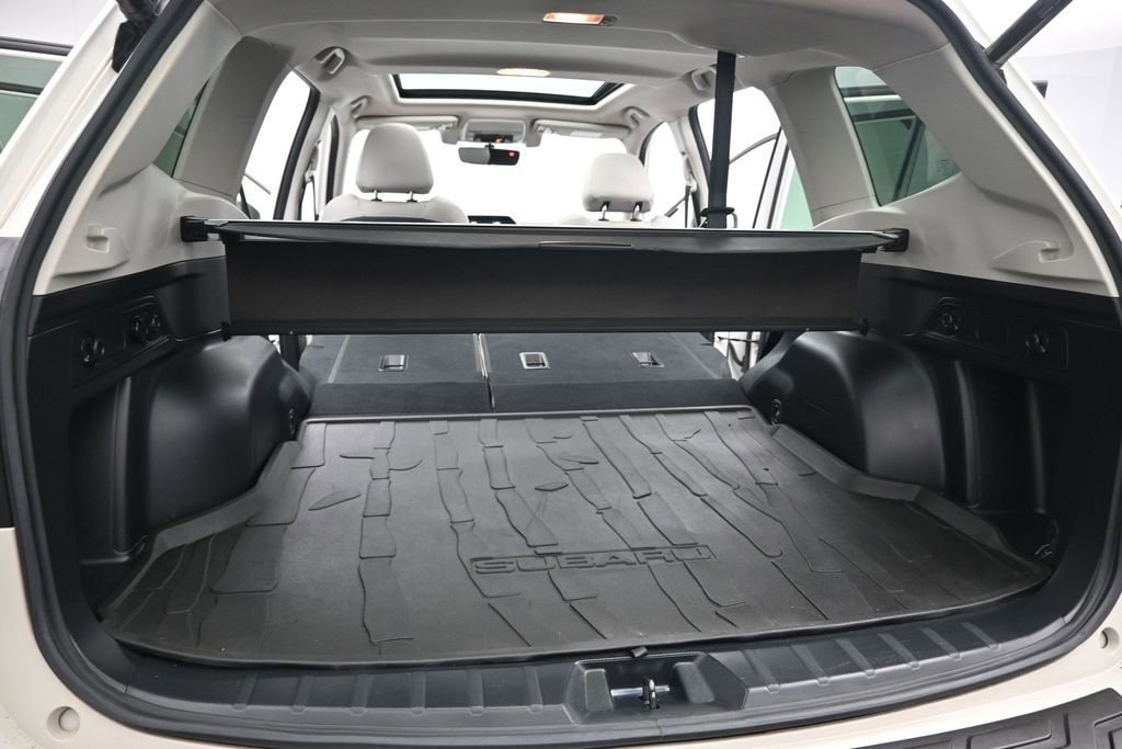 Used 2020 Subaru Forester Premium AWD/4WD image 26