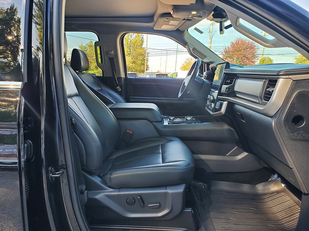Certified 2024 Ford Expedition Max XLT AWD/4WD image 21