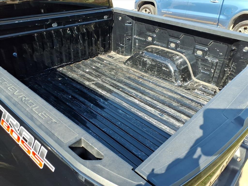 Used 2023 Chevrolet Silverado 1500 LT Trail Boss image 28