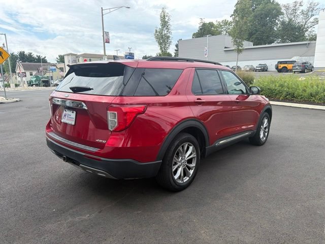 Certified 2023 Ford Explorer XLT w/ Equipment Group 202A AWD/4WD image 6