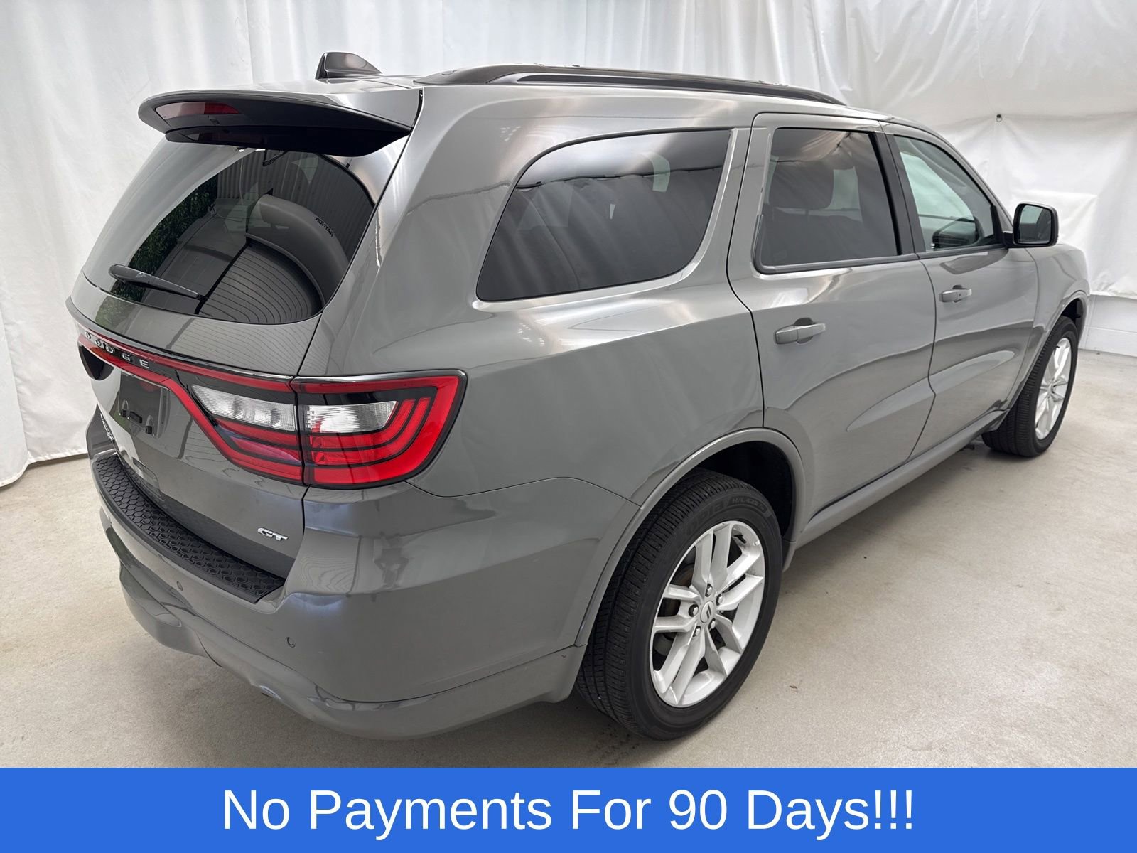 Used 2025 Dodge Durango GT AWD/4WD image 3