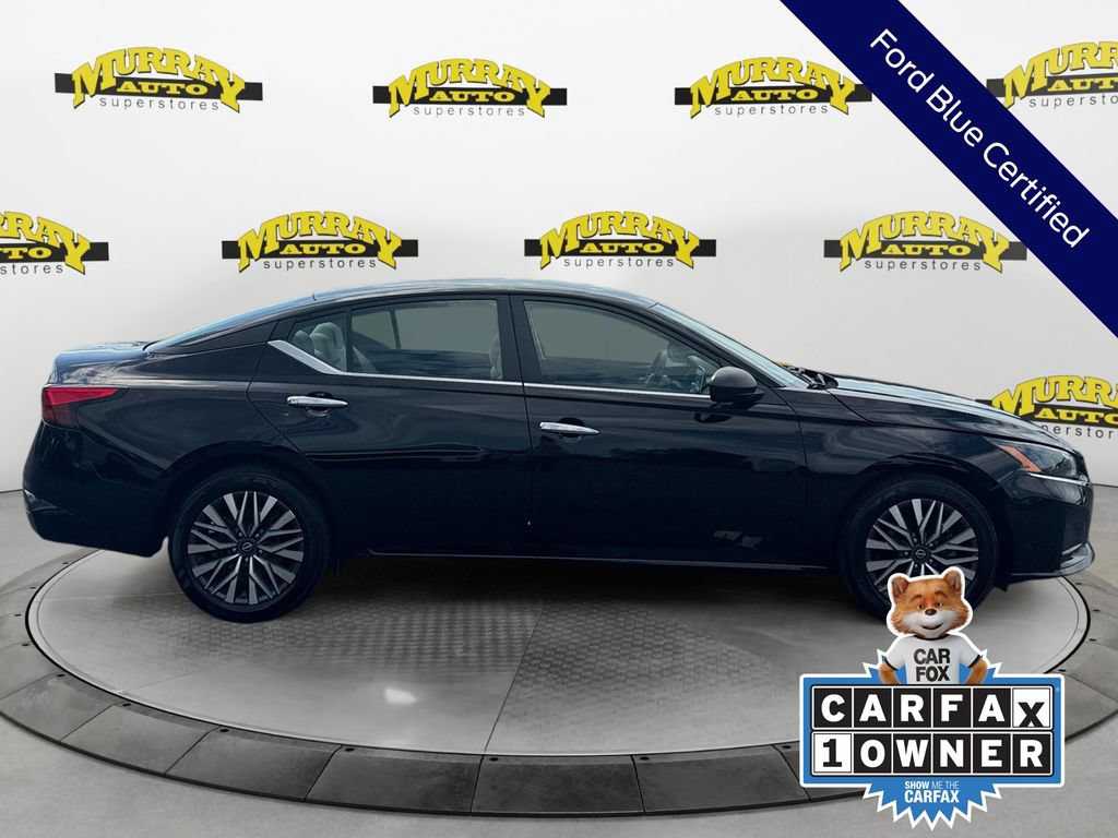 Used 2025 Nissan Altima 2.5 SV FWD image 8