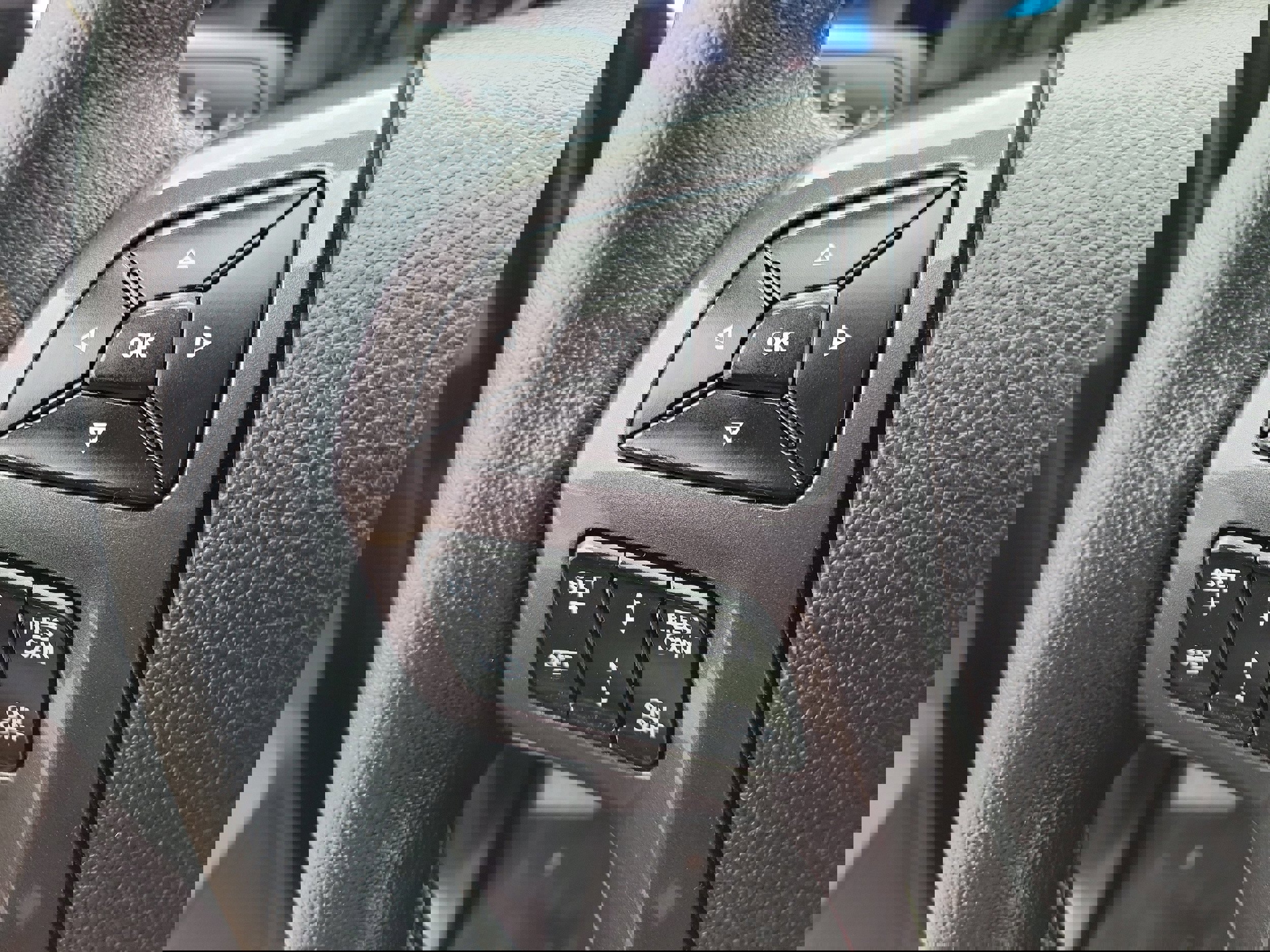 Certified 2020 Ford Ranger Lariat w/ Equipment Group 501A Mid image 25