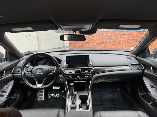 Used 2020 Honda Accord Sport image 12