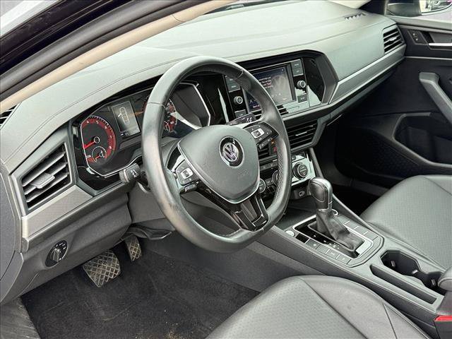 Used 2019 Volkswagen Jetta SE FWD image 10