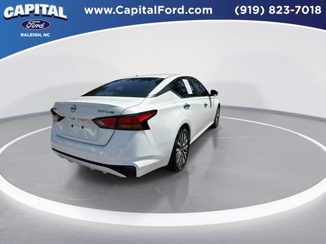 Used 2025 Nissan Altima 2.5 SV FWD image 8