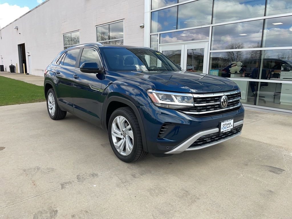 Used 2021 Volkswagen Atlas Cross Sport SEL AWD/4WD image 1
