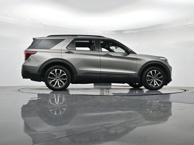 Certified 2020 Ford Explorer ST w/ Premium Technology Package AWD/4WD image 38