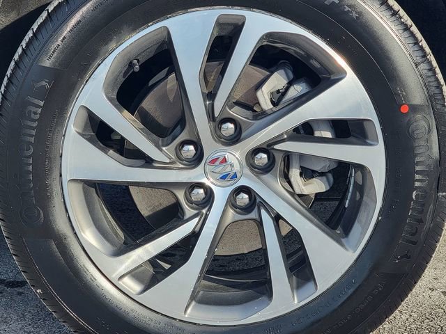 Used 2023 Buick Envision Essence image 16