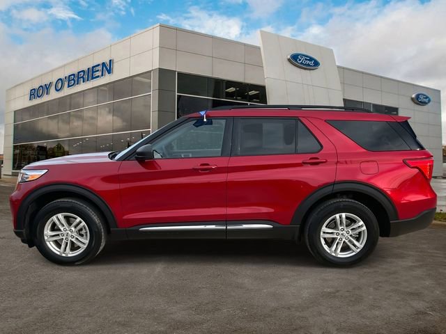Certified 2023 Ford Explorer XLT w/ Equipment Group 202A image 2