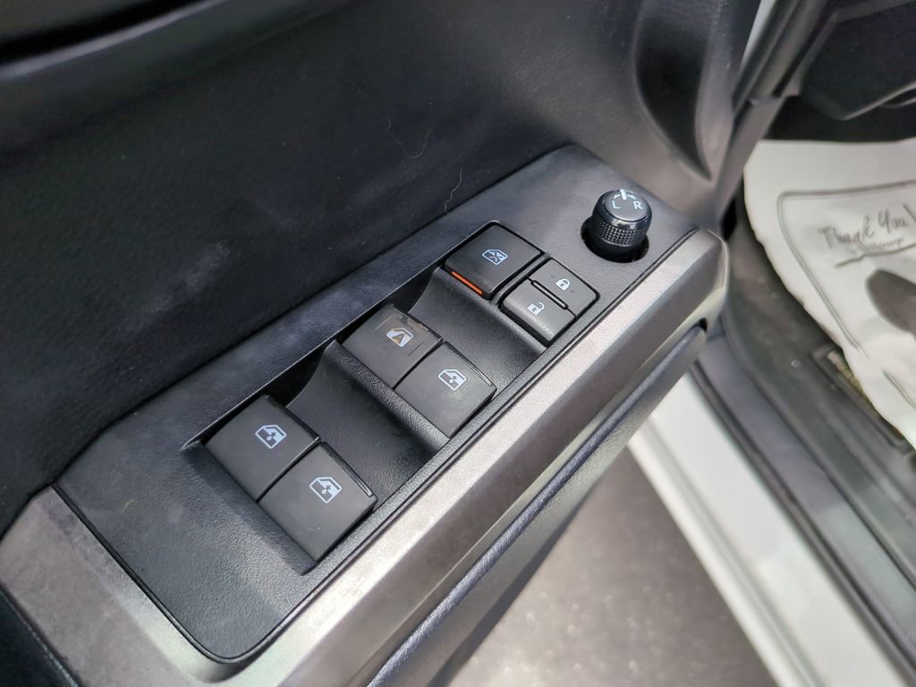 Used 2021 Toyota Tacoma SR5 RWD image 21