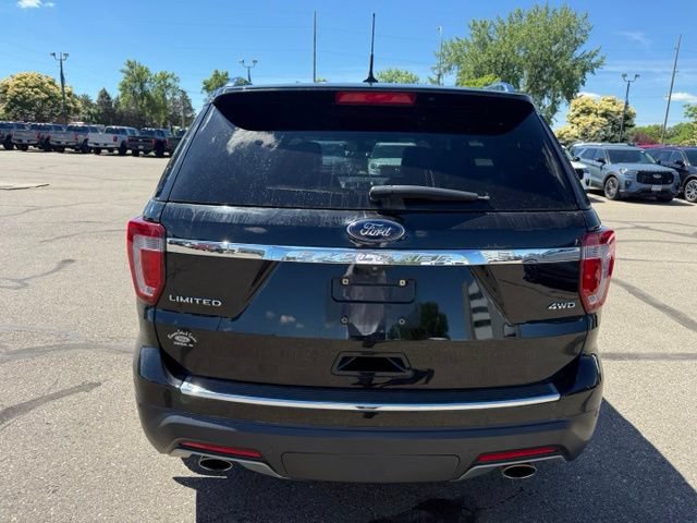 Certified 2018 Ford Explorer Limited w/ Equipment Group 301A AWD/4WD image 9