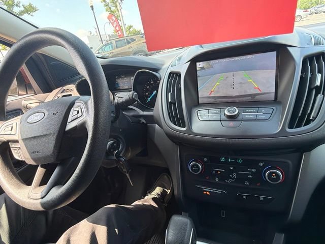 Certified 2018 Ford Escape SE w/ SE Sync 3 Package FWD image 33