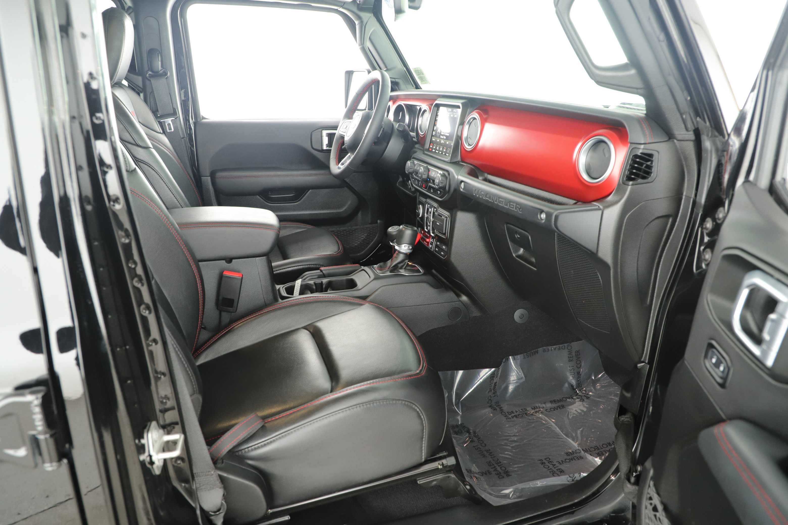 Used 2023 Jeep Wrangler Unlimited Rubicon w/ Cold Weather Group image 12