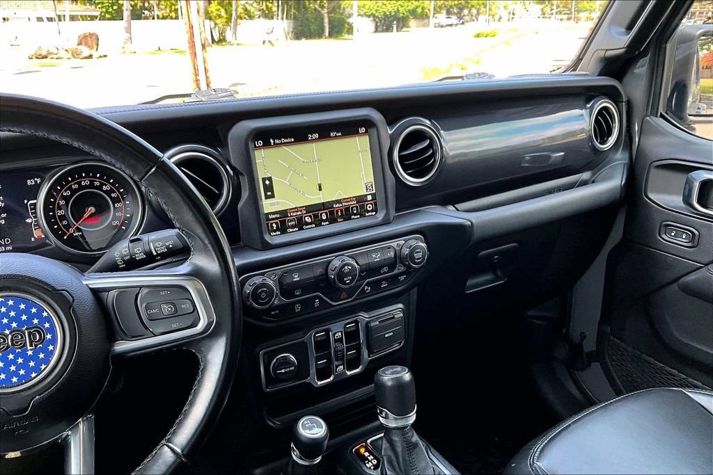 Used 2022 Jeep Wrangler Unlimited Sahara AWD/4WD image 6