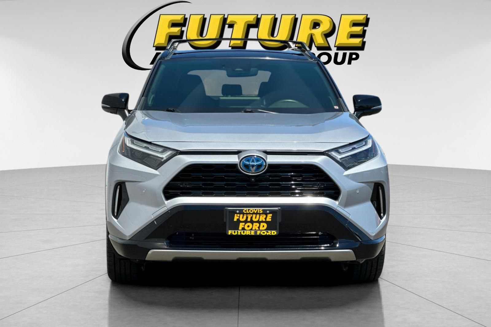 Used 2023 Toyota RAV4 XSE AWD/4WD image 8