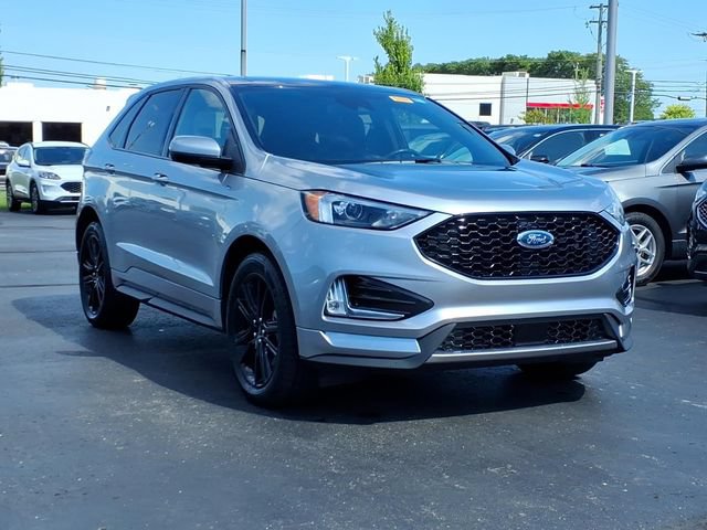 Certified 2023 Ford Edge ST-Line AWD/4WD image 3