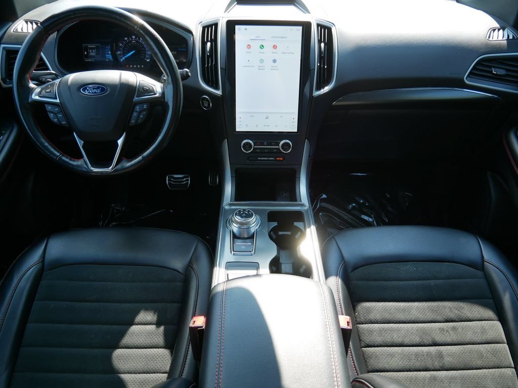 Certified 2022 Ford Edge ST-Line w/ Class II Trailer Tow Package AWD/4WD image 12