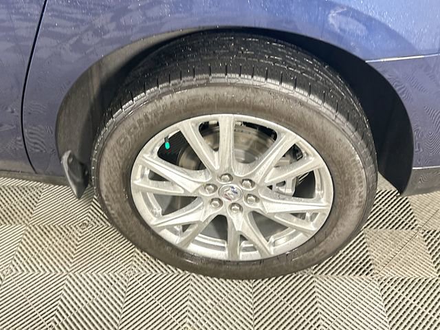 Used 2023 Buick Enclave Essence w/ Experience Buick Package image 37