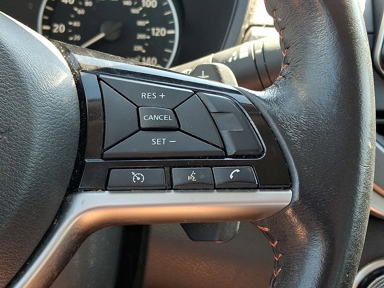 Used 2024 Nissan Altima 2.5 SR FWD image 20