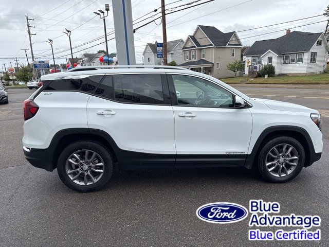 Used 2023 GMC Terrain SLT image 5