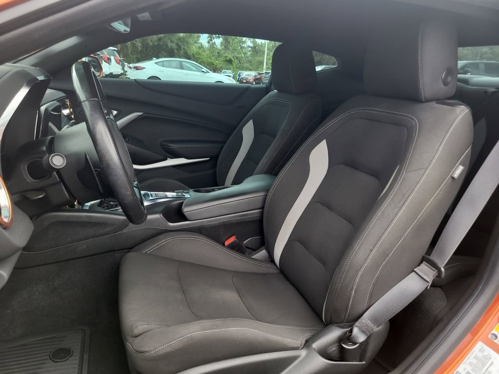 Used 2023 Chevrolet Camaro LT w/ Technology Package RWD image 12