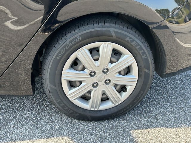 Used 2021 Kia Rio LX FWD image 9