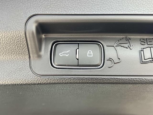 Certified 2025 Ford Explorer Active w/ Active Comfort Package image 13