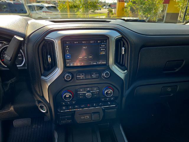 Used 2020 Chevrolet Silverado 2500 LTZ w/ LTZ Plus Package AWD/4WD image 29