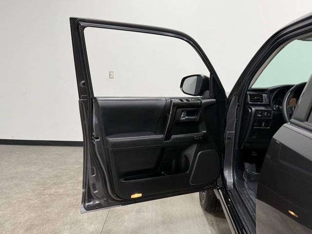 Used 2021 Toyota 4Runner Nightshade image 13