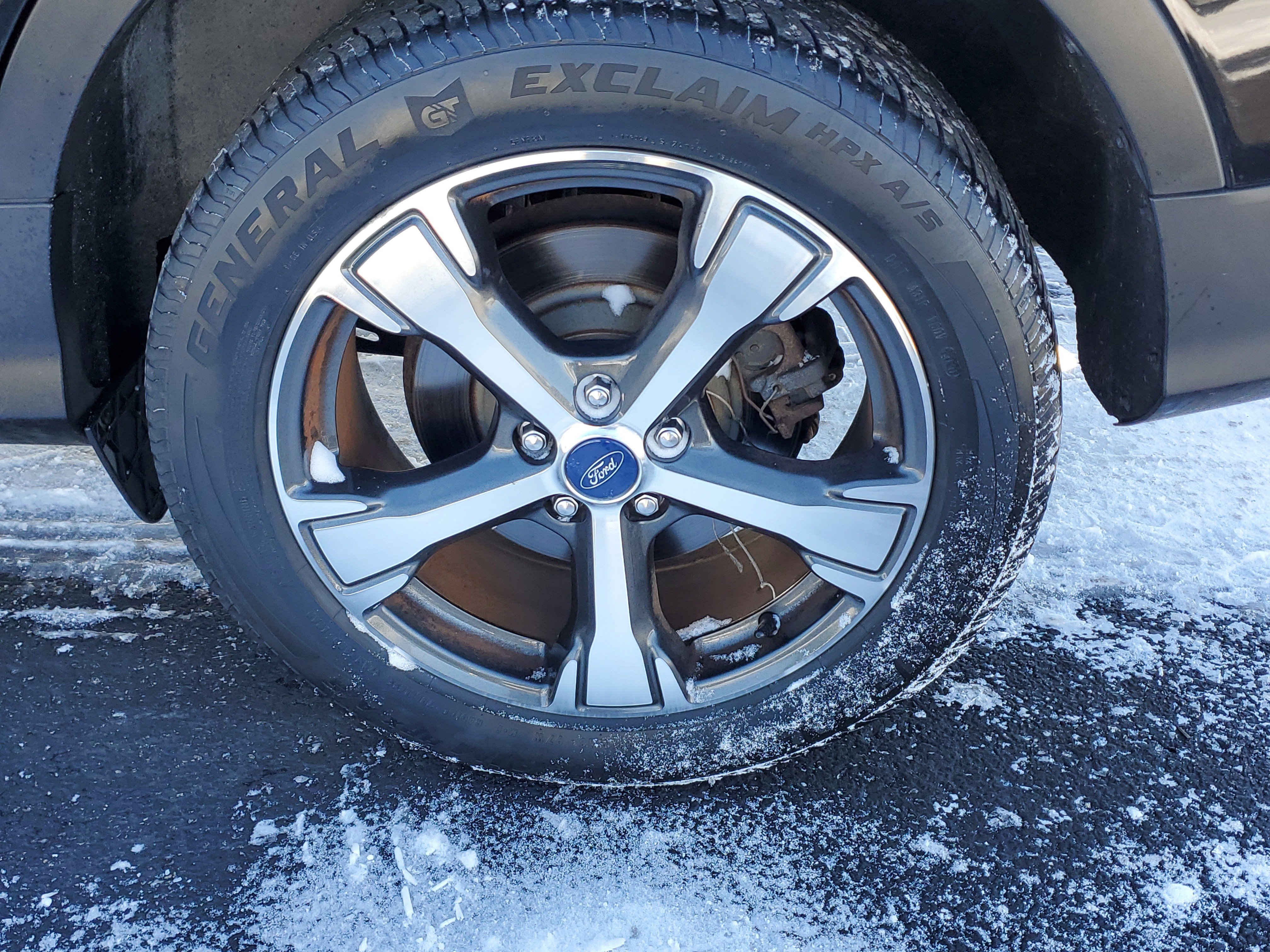 Certified 2018 Ford Escape SEL image 5