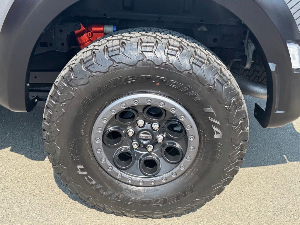 Certified 2025 Ford F150 Raptor AWD/4WD image 26