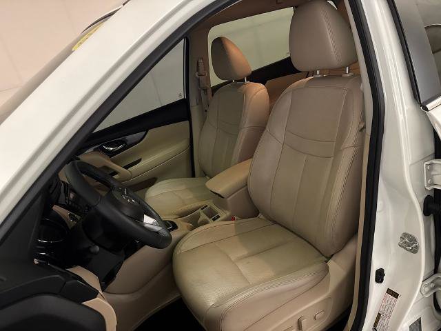 Used 2019 Nissan Rogue SL FWD image 17