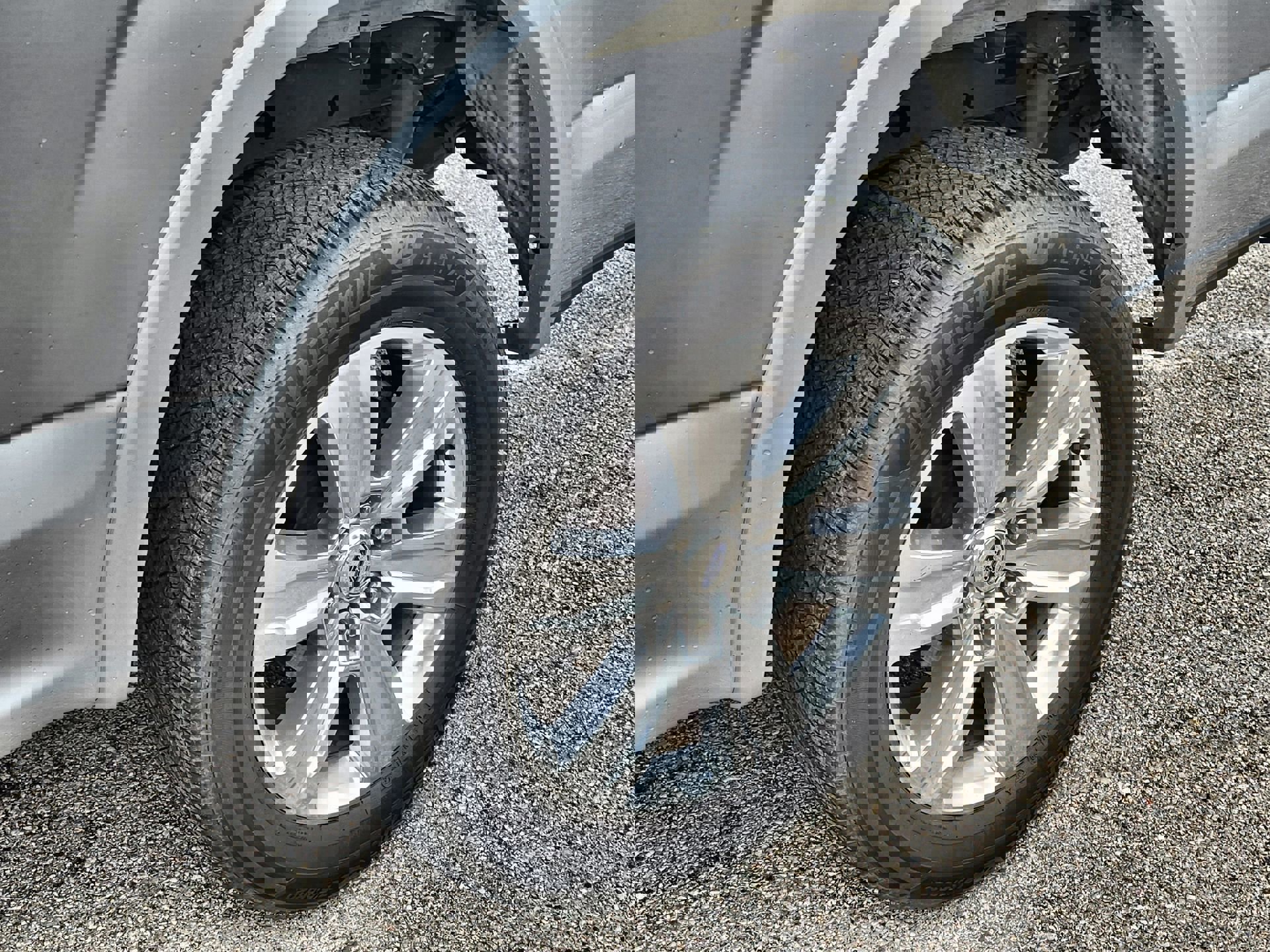 Certified 2019 Ford F150 Platinum image 10